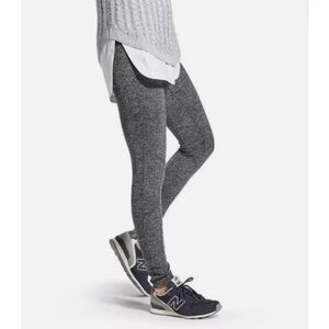 Athleta Black & White Herringbone Metro High Waisted  Leggings size Small